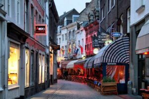Maastricht geneugten